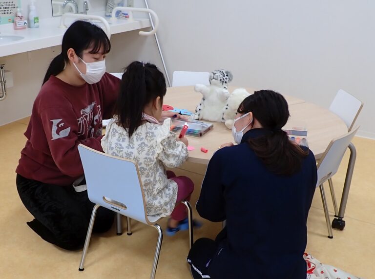 奈良県総合医療センター小児科を訪問しました。